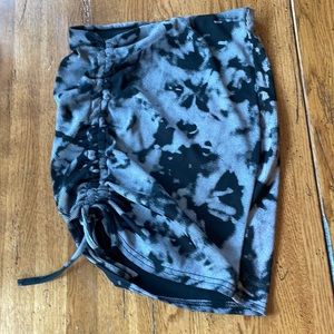 Pretty Little Things Black Tie Dye ruched detail mini skirt